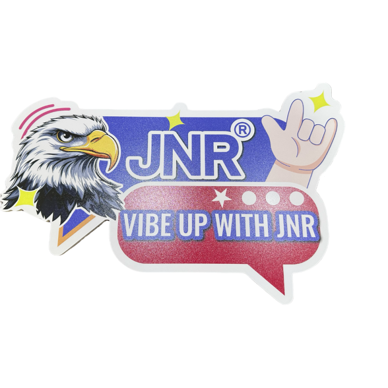 Pancarte "Vibe up with JNR" - JNR